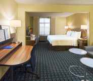 Bedroom 5 Fairfield Inn & Suites by Marriott Atlanta Buford/Mall of Georgia