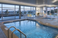 Swimming Pool Fairfield Inn & Suites by Marriott Scottsbluff