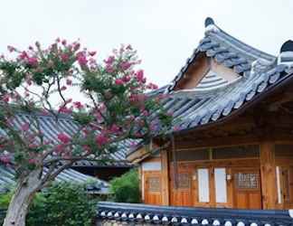 Exterior 2 Dajeong Guesthouse - Hostel