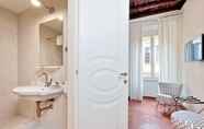 Toilet Kamar 2 CancelleriaDieci