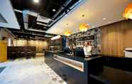 Bar, Kafe dan Lounge 6 Square to Staycity Aparthotels Birmingham Jewellery Quarter