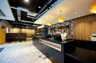 Bar, Cafe and Lounge Square to Staycity Aparthotels Birmingham Jewellery Quarter