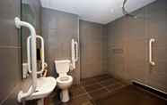 In-room Bathroom 3 Square to Staycity Aparthotels Birmingham Jewellery Quarter