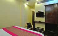 Bedroom 7 Hotel Sonu Dx New Delhi Railway Station