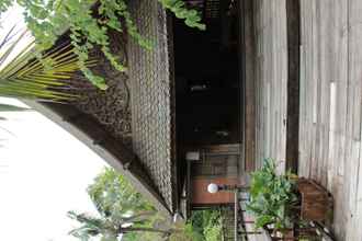 Luar Bangunan 4 Thai Teak House Garden Homestay