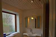 In-room Bathroom Hotellet
