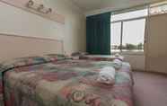 Bedroom 2 Moruya Waterfront Hotel Motel