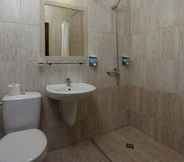 Toilet Kamar 3 Hotel Preslav All Inclusive