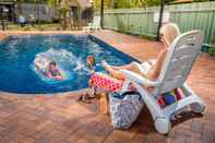 Swimming Pool Adelaide Caravan Park