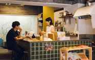 บาร์ คาเฟ่ และเลานจ์ 7 IRORI Nihonbashi Hostel and Kitchen