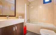 In-room Bathroom 4 Snow Comfort Edificio Monte Gorbea