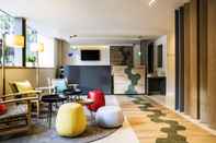 Lobi Ibis Styles Barcelona Centre Hotel