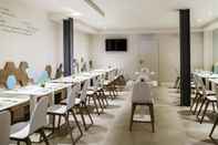 Functional Hall Ibis Styles Barcelona Centre Hotel