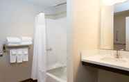 In-room Bathroom 4 TownePlace Suites Olympia