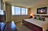 Phòng ngủ 7 Royal Kahana #911 2 Bedroom Condo by RedAwning