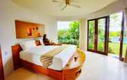 Bedroom 7 Floating Leaf Eco-Luxury Retreat