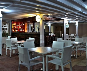 Bar, Cafe and Lounge Kama Lifestyle