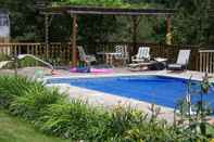 Swimming Pool Horton Creek Inn B&B