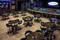 Bar, Kafe dan Lounge Cherokee Casino & Hotel Roland
