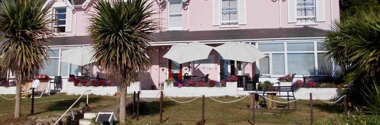 Exterior Pink Beach Guest House