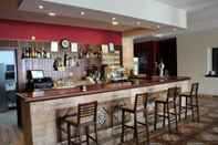 Bar, Kafe dan Lounge Hostal Garlu