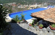 Swimming Pool 3 La Escollera Suites Adults Only