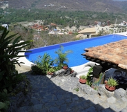 Swimming Pool 3 La Escollera Suites Adults Only