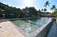 Swimming Pool Koh Ngai Thanya Beach Resort