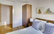 Kamar Tidur 3 St. George Wharf Serviced Apartments by TheSquare