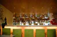 Bar, Kafe, dan Lounge Barsana Hotel & Resort, Siliguri