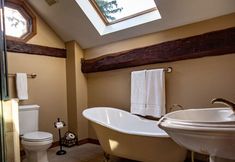 Others 5 Saint Huberts Lodge