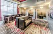 Lobi 7 Staybridge Suites Columbus Univ Area - OSU, an IHG Hotel