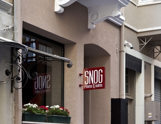 Bên ngoài 2 SNOG Rooms & Suites