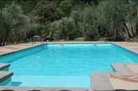 Swimming Pool Molino le Gualchiere