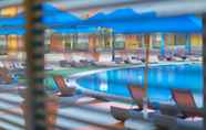 Swimming Pool 3 Tolip Family Park Hotel