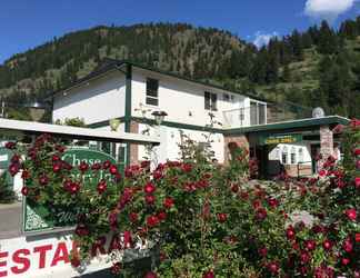 Exterior 2 Chase Country Inn Motel