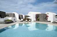 Kolam Renang Santo Pure Oia Suites & Villas