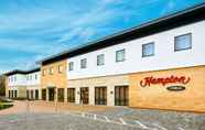 Exterior 4 Hampton by Hilton Oxford