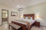 Bedroom Seashell Suites and Villas