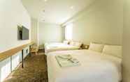 Kamar Tidur 6 CVS Bay Hotel