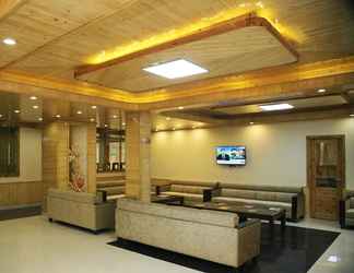 Lobby 2 The Holiday Heights Manali