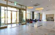 Lobi 5 Best In City Hotel