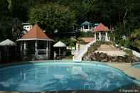 Kolam Renang Splash Suites Hotel Laguna