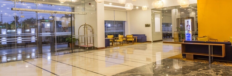 Lobby Kalyan Grand - a business hotel