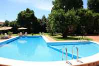 Swimming Pool Relax&Venice