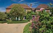 ภายนอกอาคาร 5 The Stable Courtyard Bedrooms at Leeds Castle