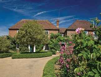 ภายนอกอาคาร 2 The Stable Courtyard Bedrooms at Leeds Castle