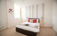 Kamar Tidur 7 Hamilton Grace Apartments - Wessex Court