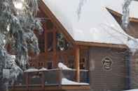 Exterior Mountain Town Properties White Wolf 1