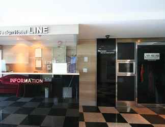 Lobby 2 Line Hotel